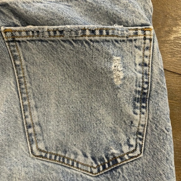 Zara Jeans Womens Sz 2 Light Wash Blue Denim Distressed Ripped Straight Leg - Picture 4 of 6